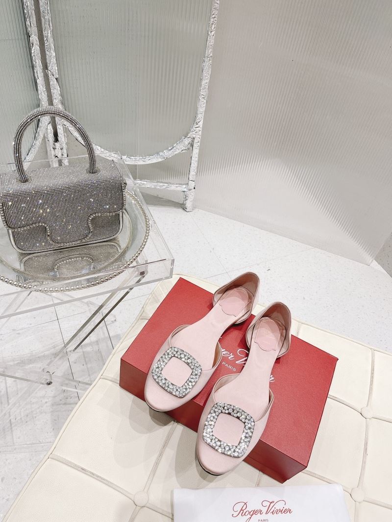 Roger Vivier flat shoes